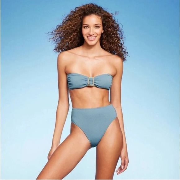 Shade & Shore bandeau with removable straps - Picture 2 of 10